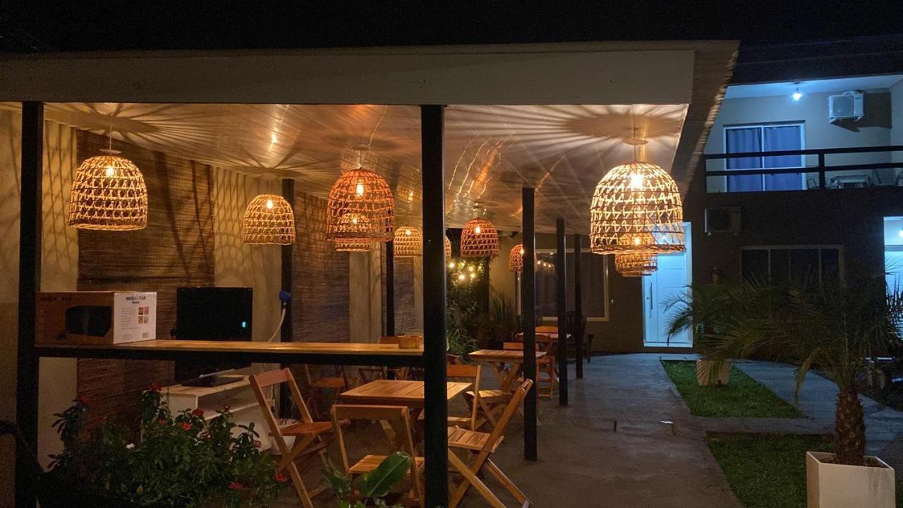 Los Lirios Apart & Suite Puerto Iguazú Extérieur photo